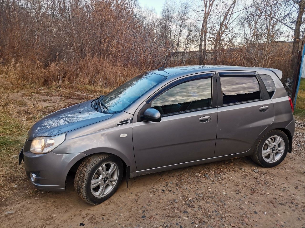 Daewoo Gentra: фото владельца