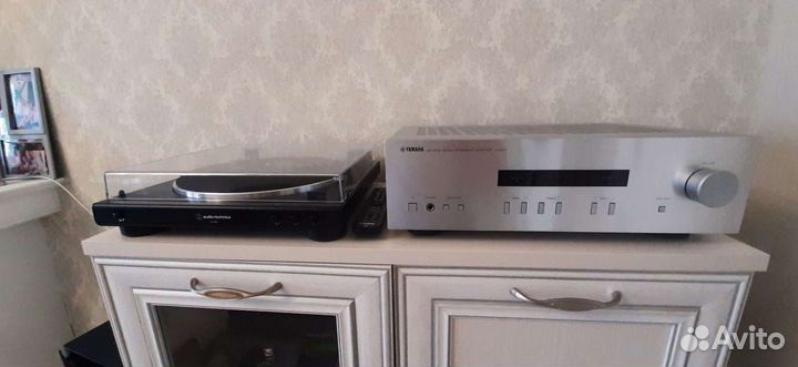 Аудиосистема: усилитель, напольная акустика