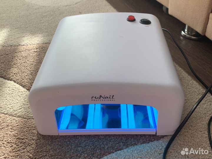 Лампа для ногтей