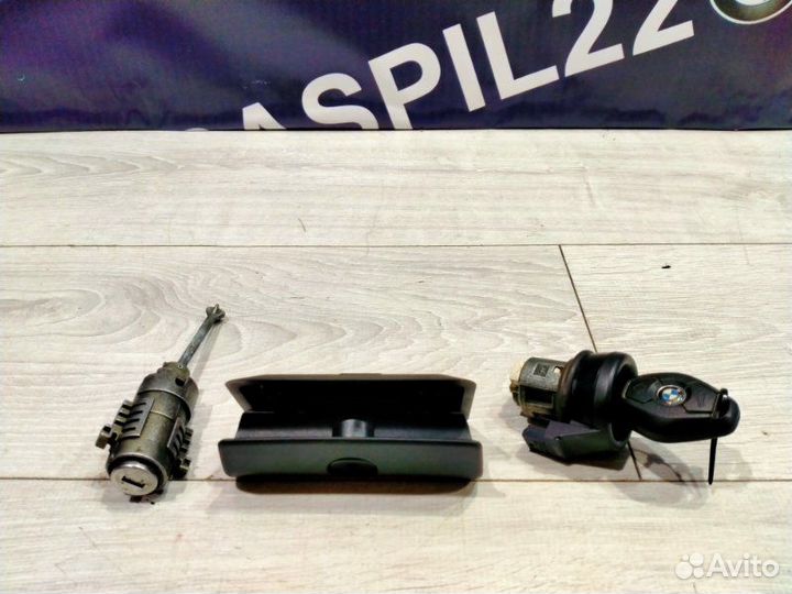 Комплект замков Bmw X3 E83 M54B25 01/2006