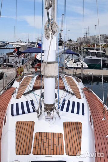 Аренда яхты, рыбалка, морская прогулка