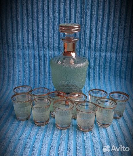 Графин / Штоф и 11 рюмочек. СССР. 1960-е года