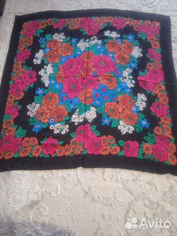 Платки в ассортименте