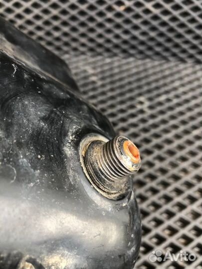 Бензобак на скутер Sym Orbit 50