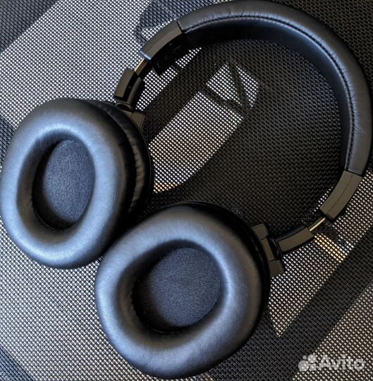 Наушники Audio-Technica ATH M40x