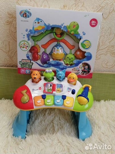Развивающий музыкальный столик