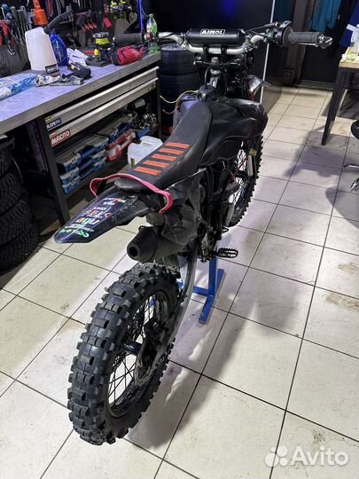 Эндуро мотоцикл DNA 300cc
