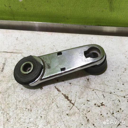 Ручка стеклоподъемника Ауди 80 90 Б3