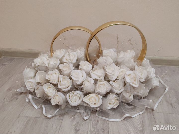 Свадебные кольца на авто