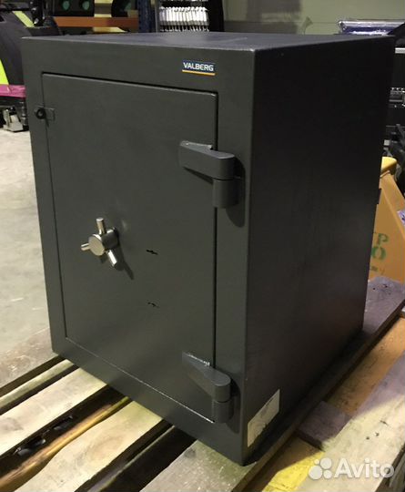 Сейф большой надежный Valberg Гранит lll 67 KL