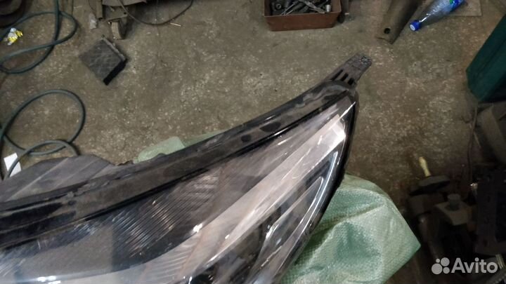 Фара левая Chevrolet Malibu 12-16