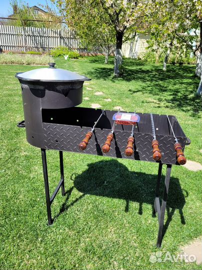 Мангал с казаном и шампурами