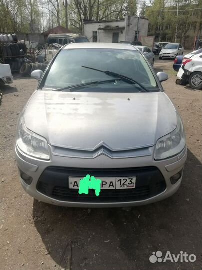 Фара левая на Citroen C4