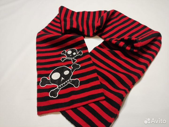 Шарф с черепами y2k