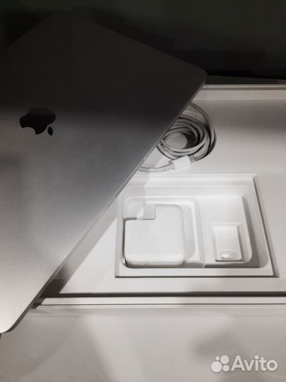 MacBook Pro 13 2017