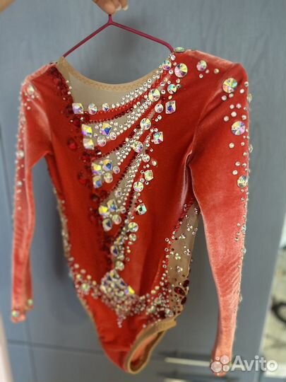 Продам купальник для художественной гимнастике