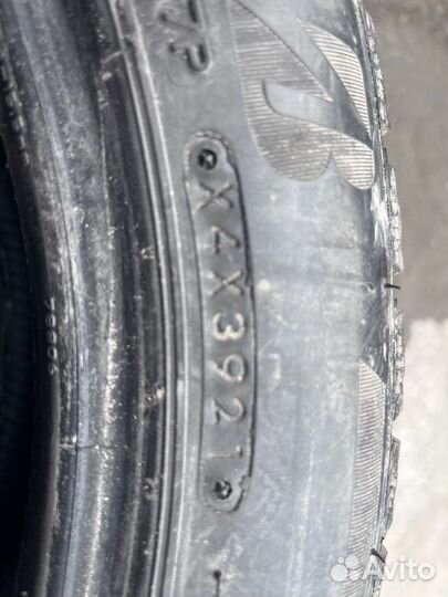 Bridgestone Ice Cruiser 7000S 205/50 R17 93T