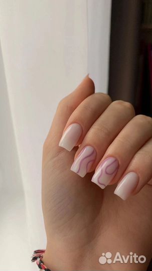 Маникюр