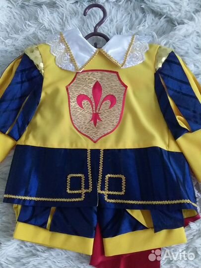 Новогодний костюм для мальчика принца