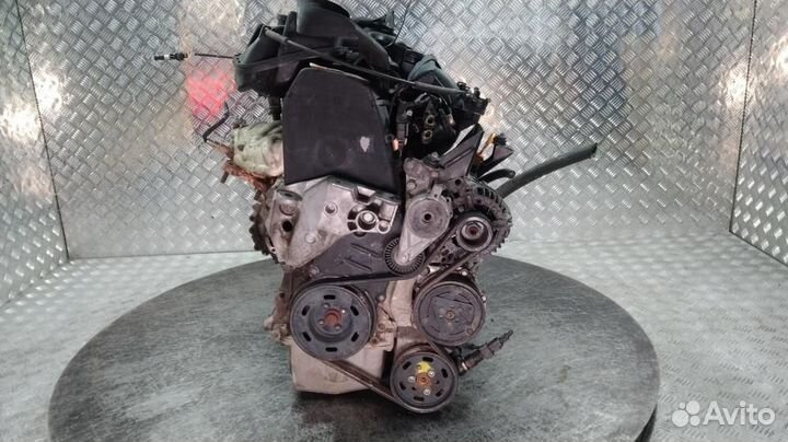 Двигатель Volkswagen Golf 4 1.6 AKL