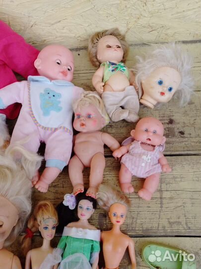 Куклы и пупсы