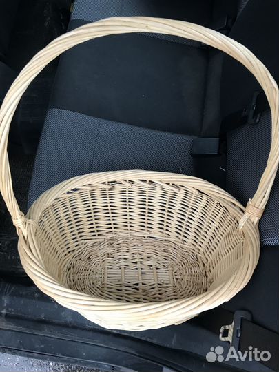 Корзина плетеная круглая