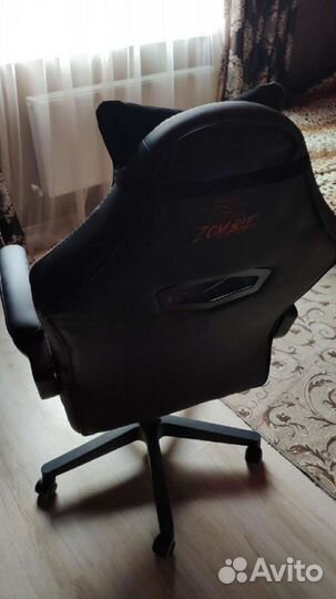 Игровое компьютерное кресло Zombie hero batzone