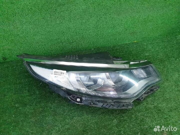 Фара правая Kia Optima