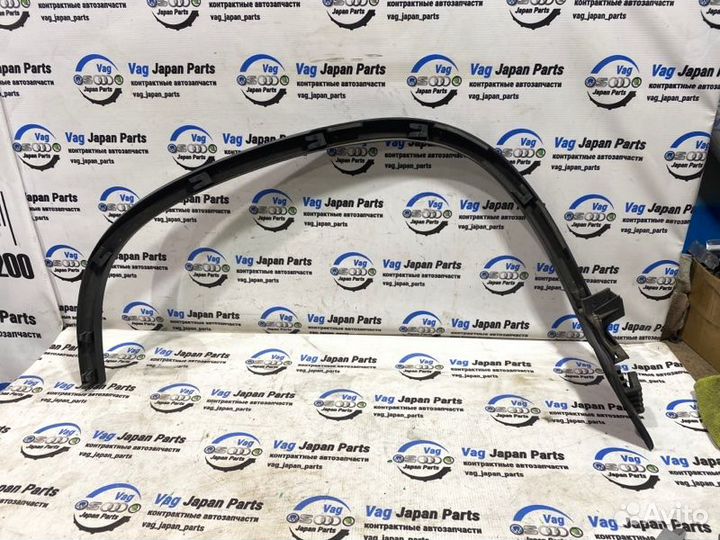 Молдинг на крыло задний левый Volkswagen Tiguan NF