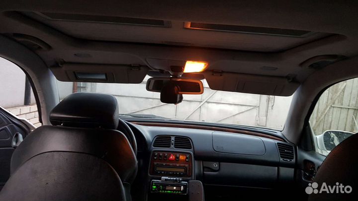 Mercedes-Benz CLK-класс 2.3 AT, 1997, 250 000 км