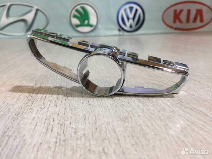 Рамка окантовка кнопок аварийки обогрева Солярис 1