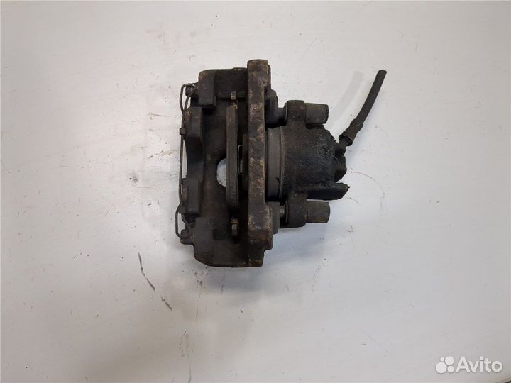 Суппорт Volvo S80, 2002