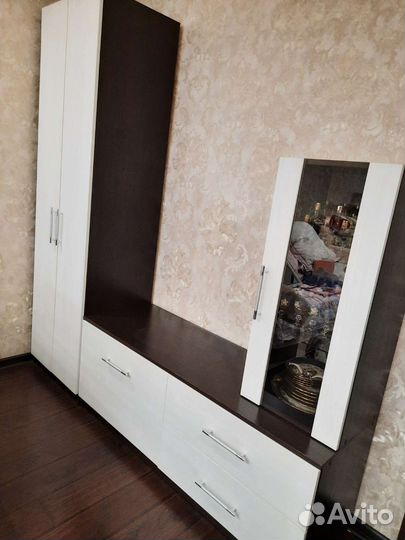 Стенка в гостиную бу