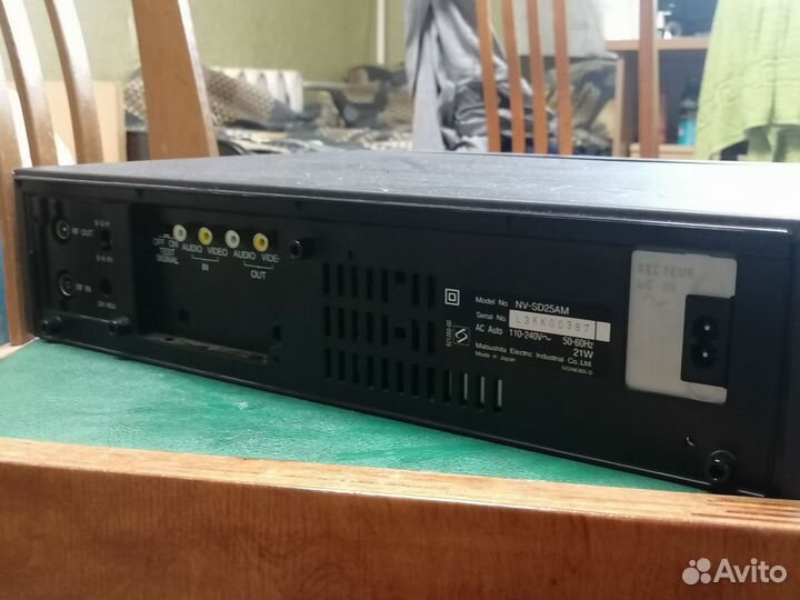 Видеомагнитофон Panasonic