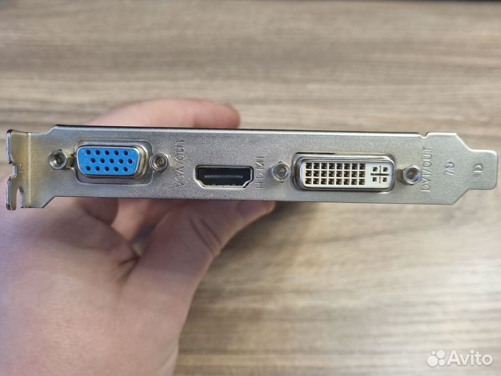 Видеокартаgeforce 8400 GS 512 mb