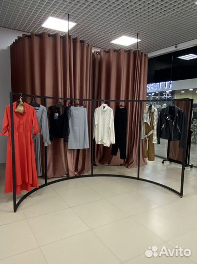 Вешалка напольная