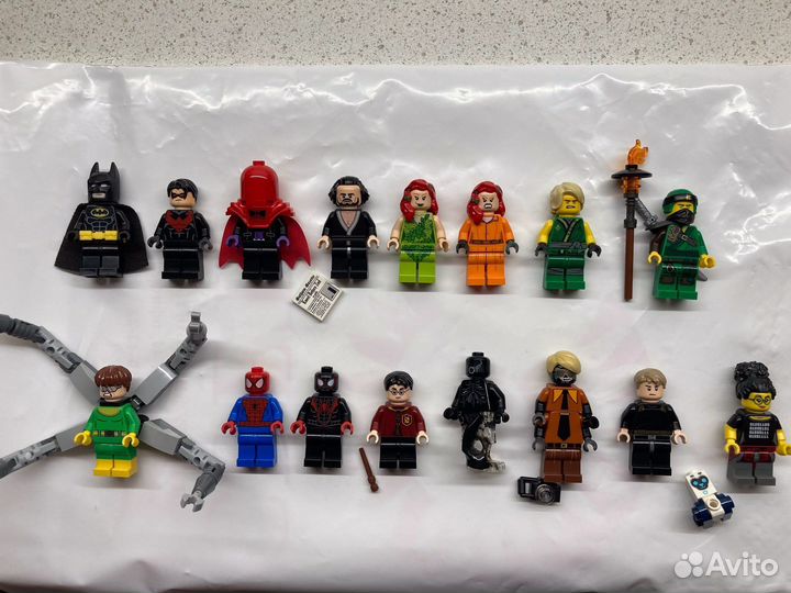 Lego минифигурки