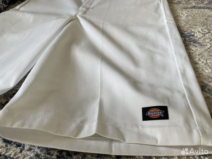 Широкие шорты dickies