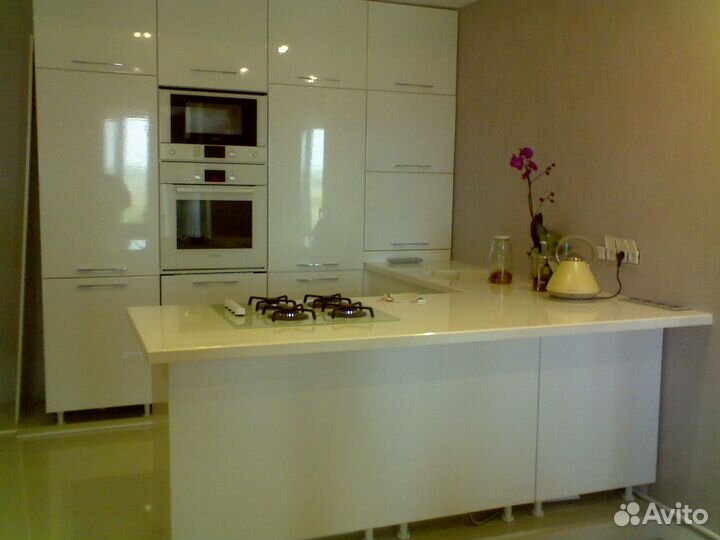 Мебель на заказкухни, шкафы-купе, офисная и друга