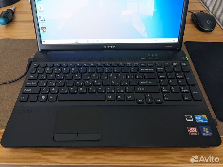 Ноутбук Sony vaio i3