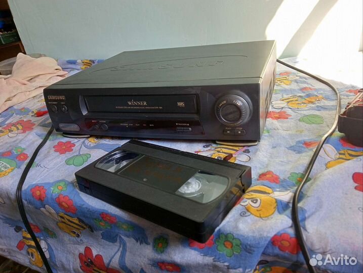 Видеомагнитофон