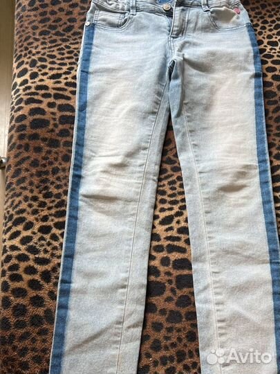 Одежда на девочку 140