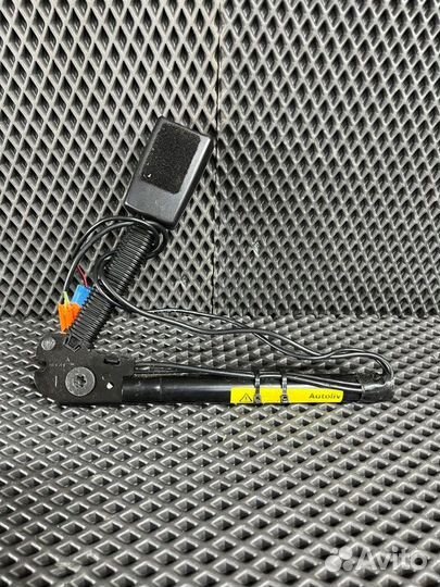 Замок ремня безопасности передний левый Land Rover