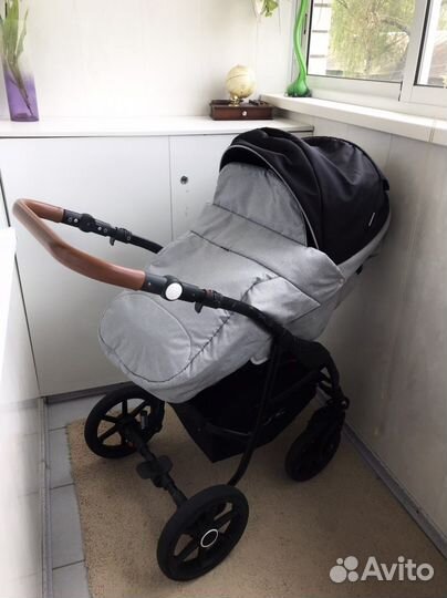 Коляска Riko basic bella Lux 2в1