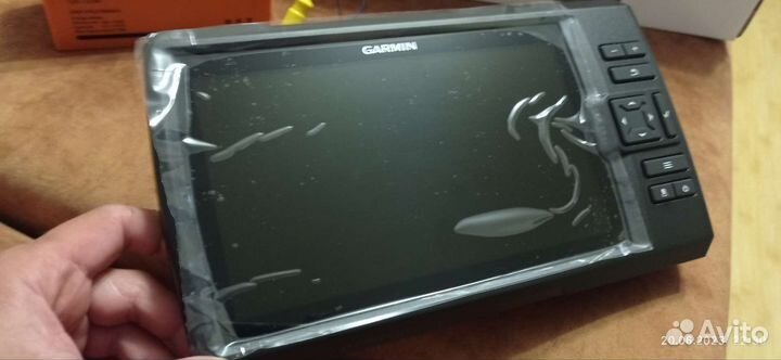 Эхолот Garmin striker plus vivid 9sv + GT52