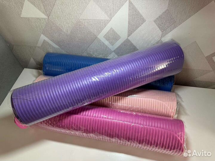 Коврик для фитнеса и йоги