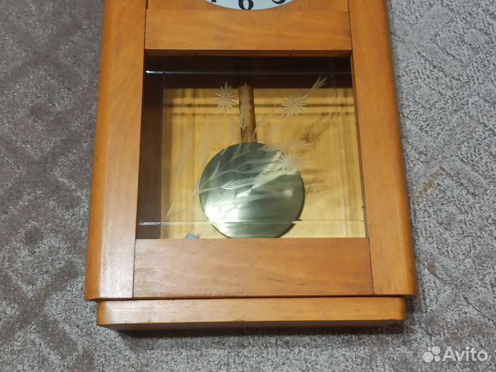 Часы настенные без боя