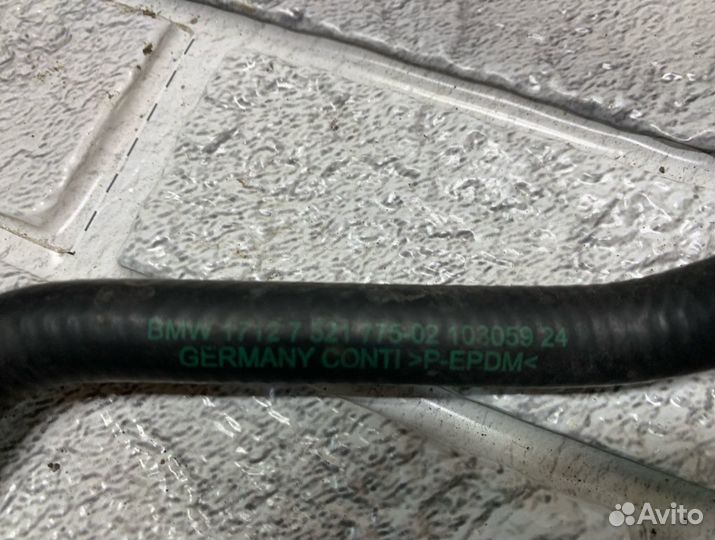 Патрубок системы охлаждения Bmw 5 E60 N52B25 2009