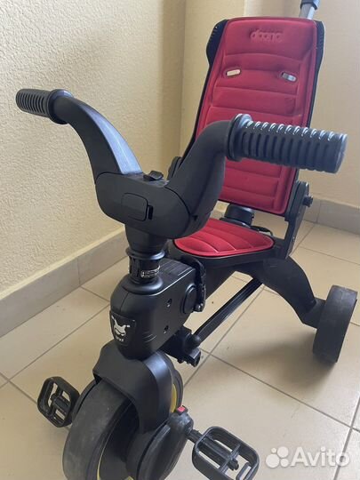 Детский велосипед с ручкой складной Doona