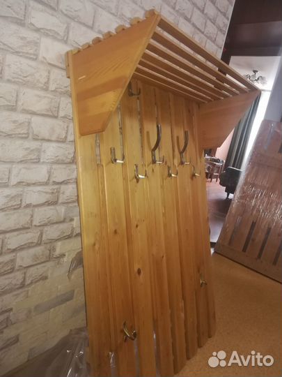 Вешалка в прихожую 1200*850